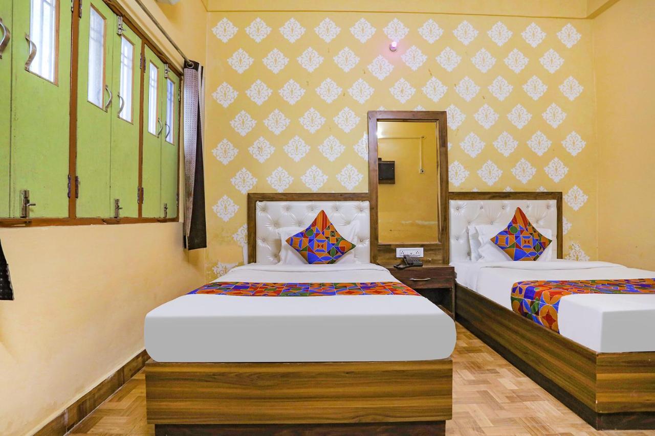 Fabhotel Shivam Palace Varanasi Luaran gambar